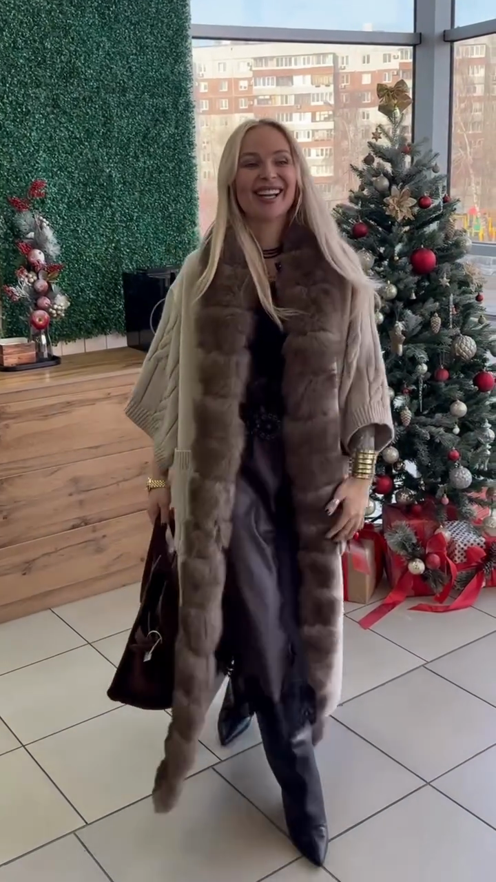 Cable-knit poncho coat